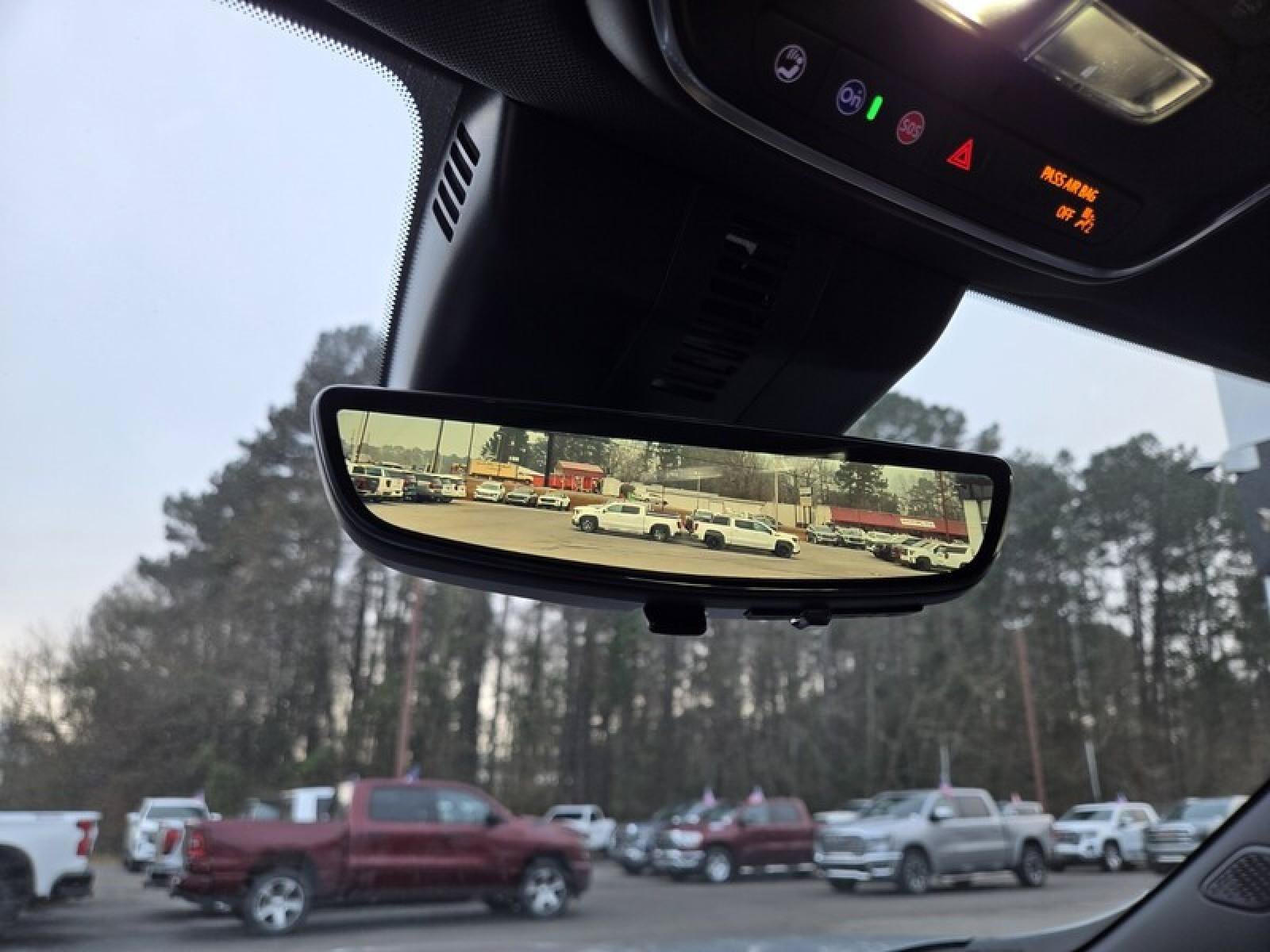 New 2026 GMC Acadia Denali w/ Super Cruise Package FWD image 19