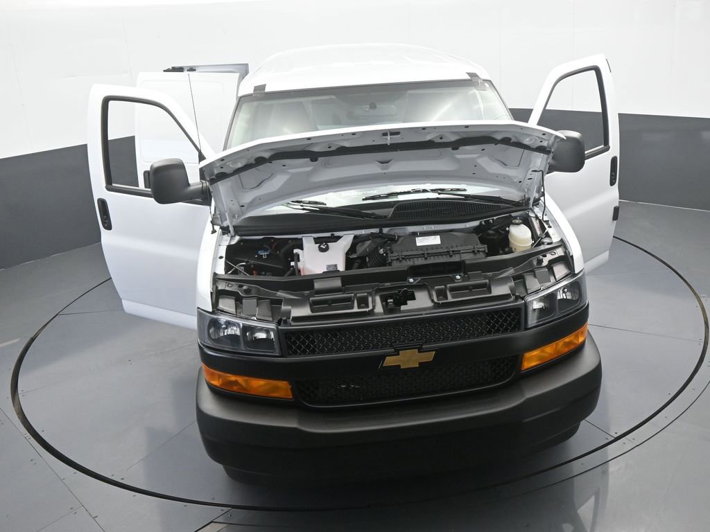 New 2026 Chevrolet Express 2500 Extended w/ Driver Convenience Package RWD image 68