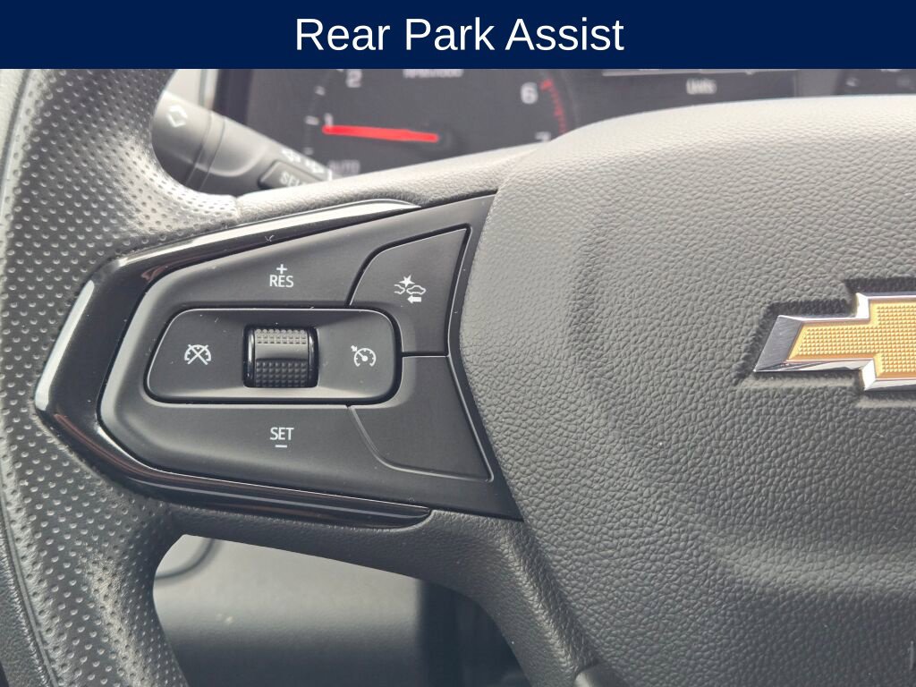 Used 2024 Chevrolet Trax LS w/ LS Convenience Package FWD image 28