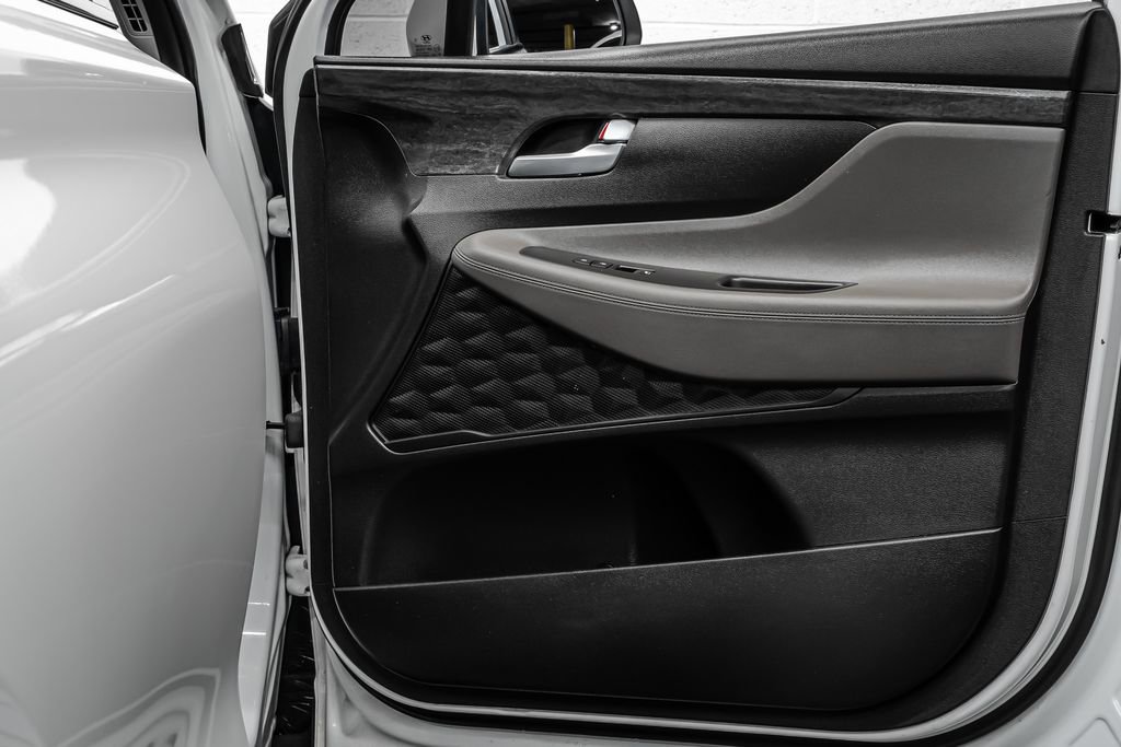 Used 2019 Hyundai Santa Fe SE image 10