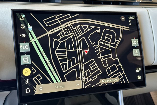 New 2026 Land Rover Range Rover SE AWD/4WD image 18