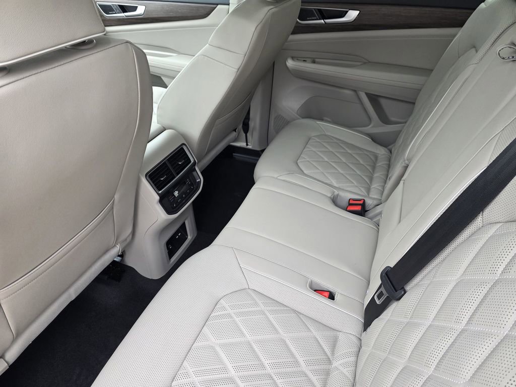 New 2026 Volkswagen Atlas SEL Premium R-Line image 21