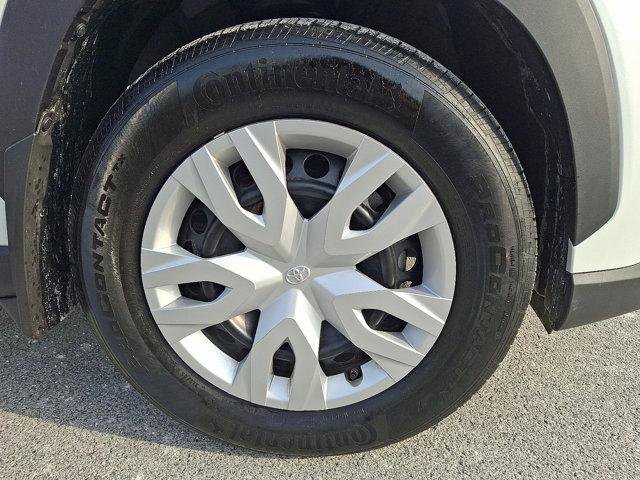 Certified 2024 Toyota Corolla Cross L image 8