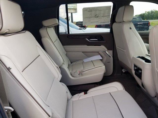New 2026 GMC Yukon XL Denali w/ LPO, Floor Liner Package image 8