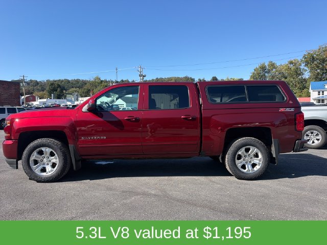Used 2017 Chevrolet Silverado 1500 LT AWD/4WD image 2