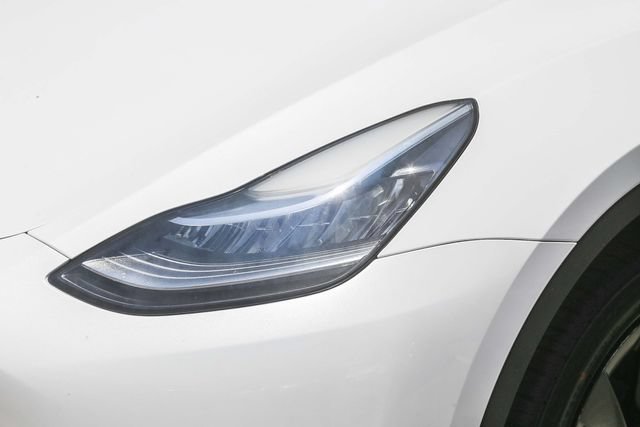 Used 2021 Tesla Model Y Long Range AWD/4WD image 6