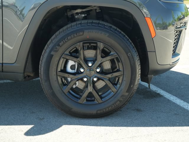 New 2026 Jeep Grand Cherokee Altitude AWD/4WD image 47