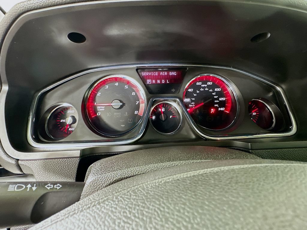 Used 2015 GMC Acadia SLE FWD image 11