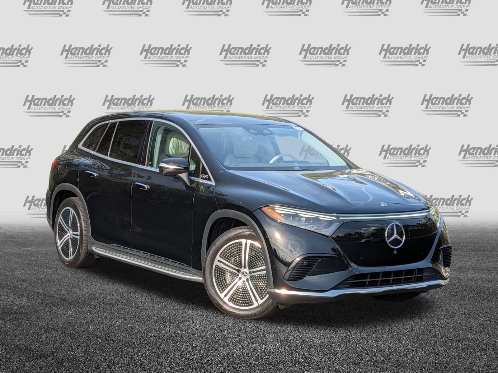 Certified 2023 Mercedes-Benz EQS 450+ 4MATIC SUV w/ Pinnacle Trim Package image 2