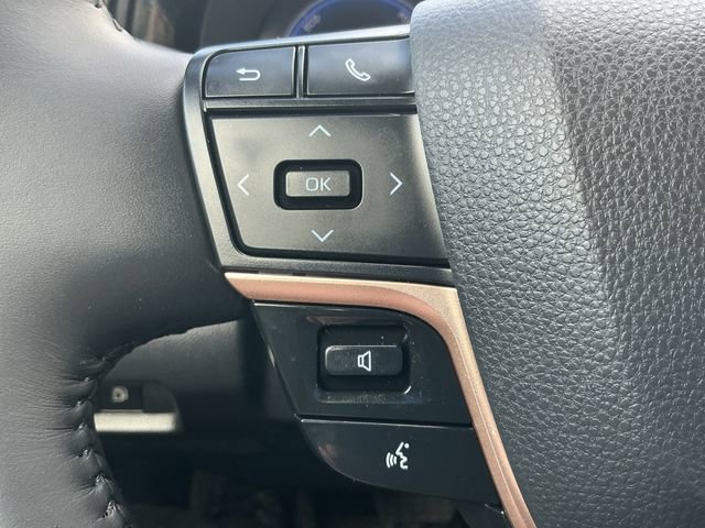 Certified 2023 Toyota Crown XLE image 19