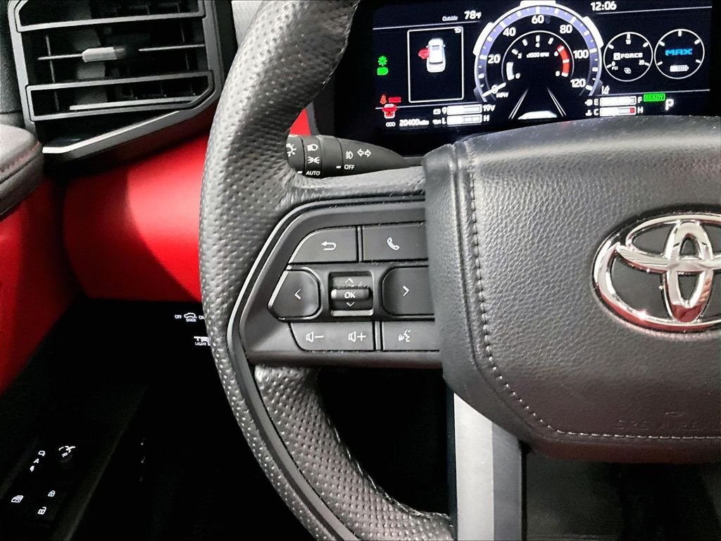 Used 2025 Toyota Sequoia TRD Pro AWD/4WD image 24