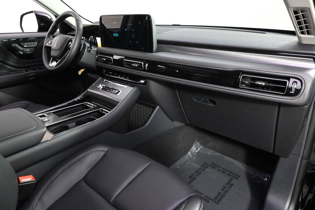 New 2026 Lincoln Aviator AWD image 15
