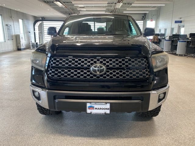 Used 2019 Toyota Tundra SR5 w/ SR5 Upgrade Package image 2