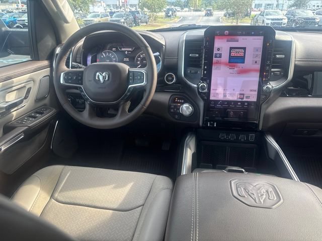 Used 2025 RAM 1500 Laramie AWD/4WD image 20