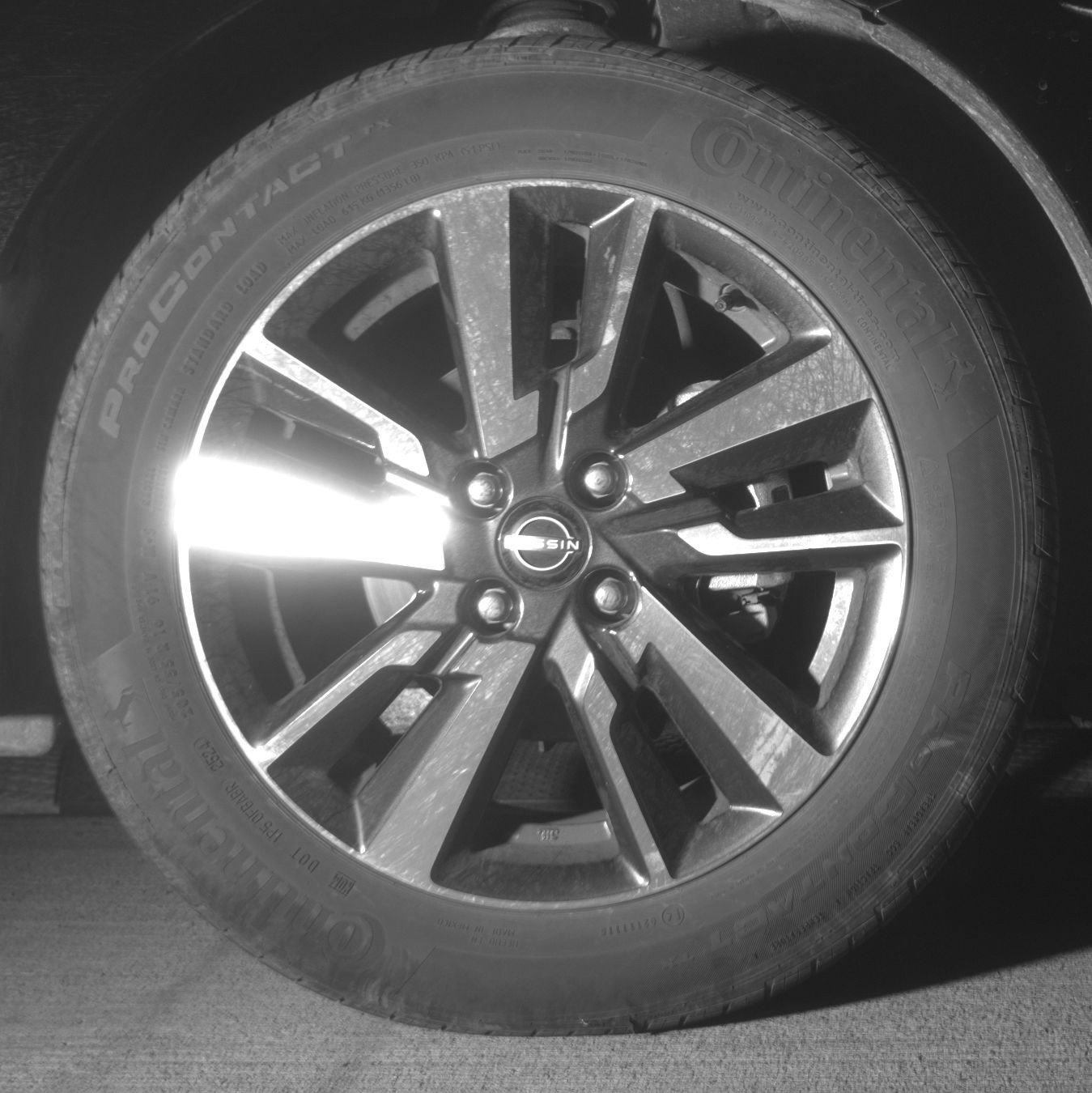 Used 2025 Nissan Versa SV image 13