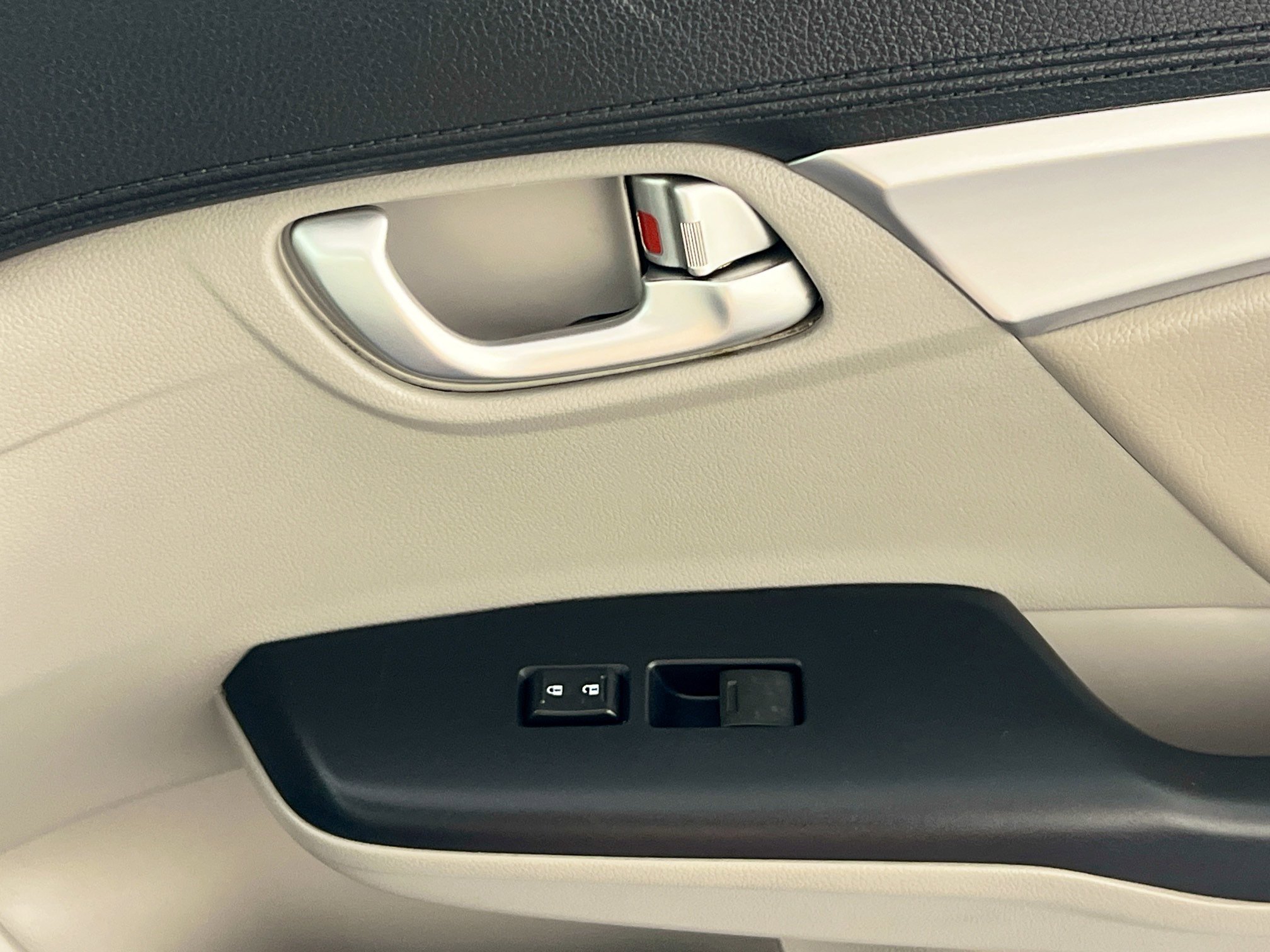 Used 2014 Honda Civic EX-L image 32