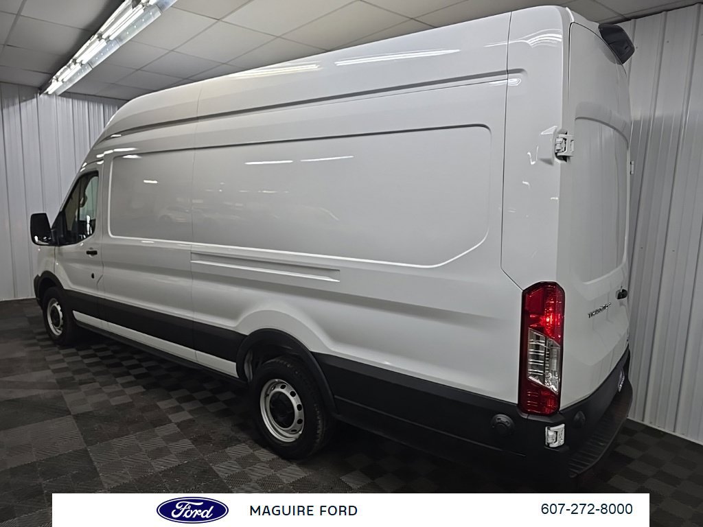 Used 2025 Ford Transit 250 148 High Roof Extended w/ Load Area Protection Package RWD image 9