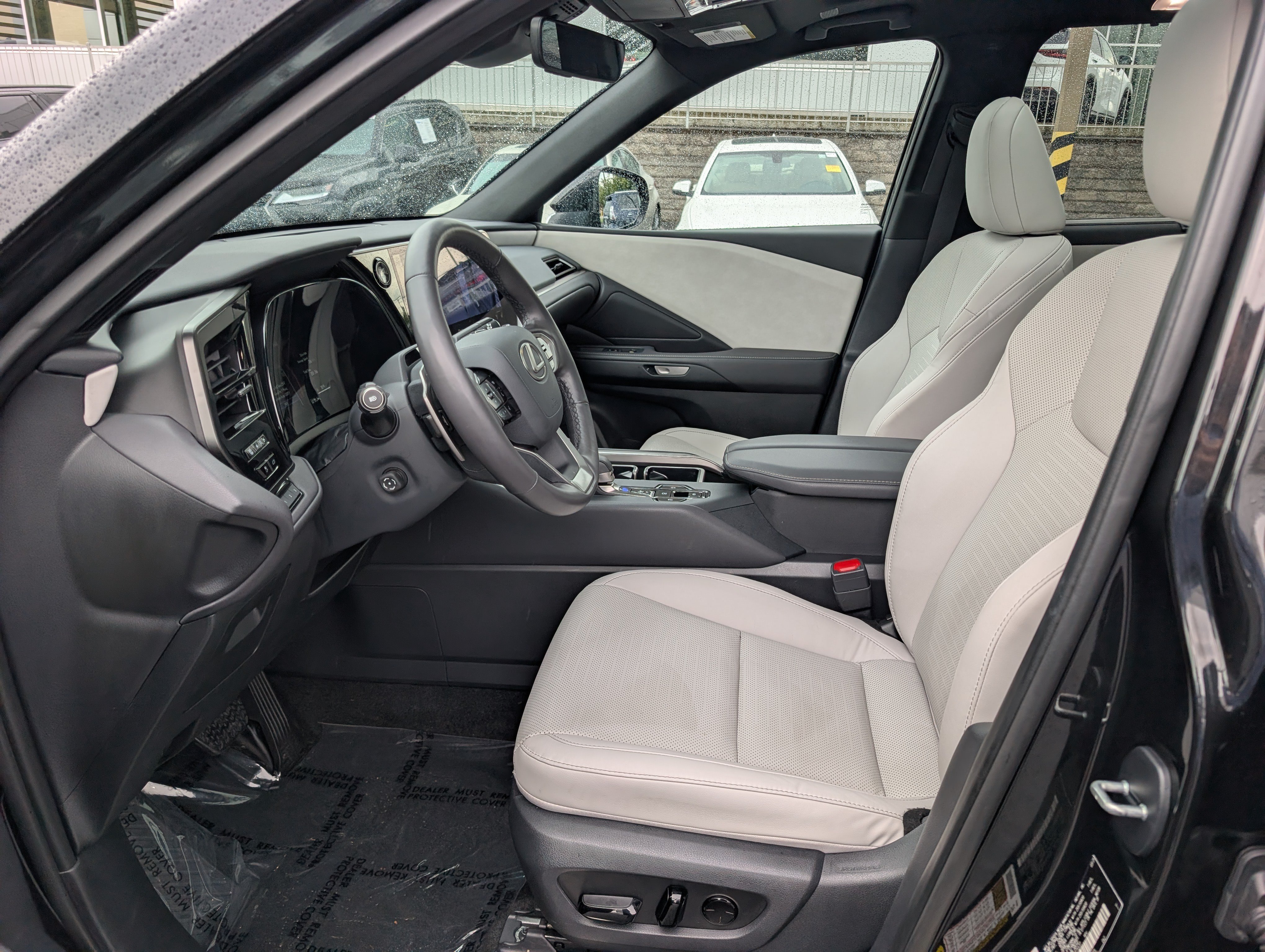 Used 2025 Lexus TX 350 FWD w/ Technology Package image 19