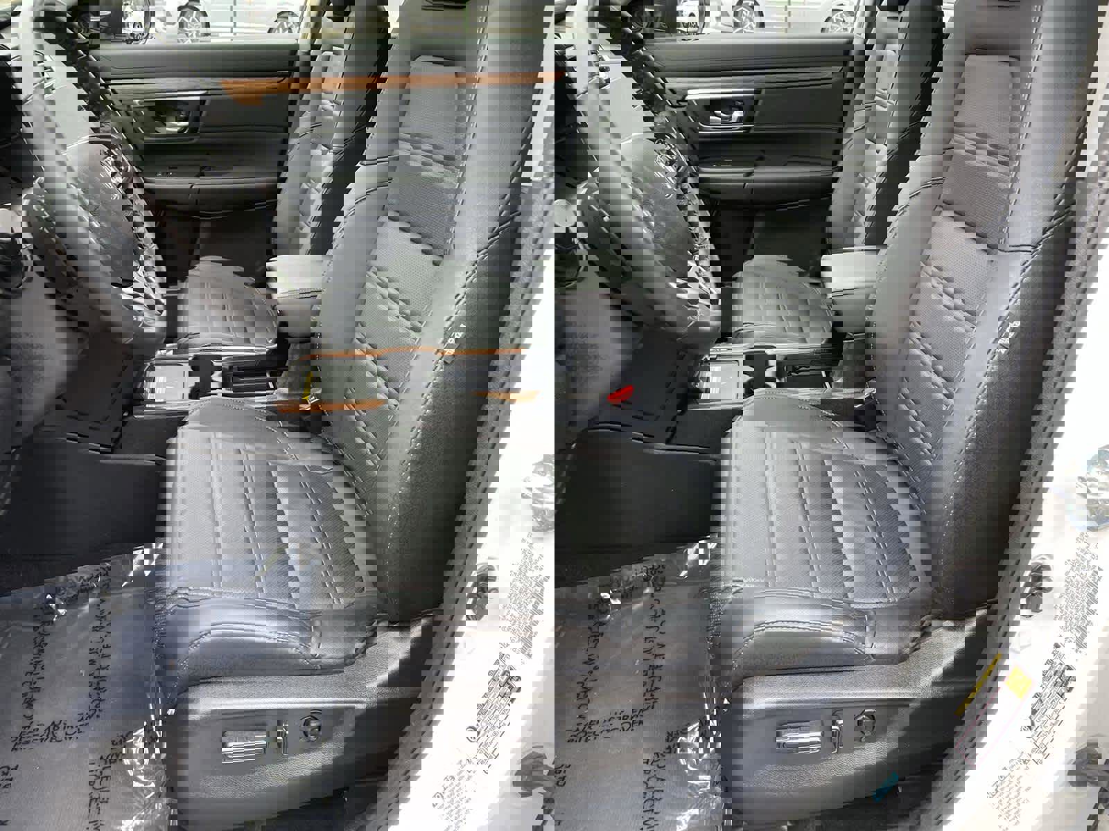 Used 2022 Honda CR-V Touring image 12