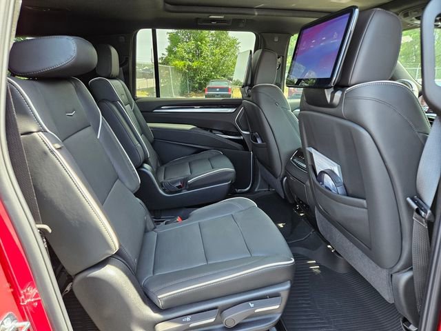 New 2026 Cadillac Escalade ESV Sport AWD/4WD image 19