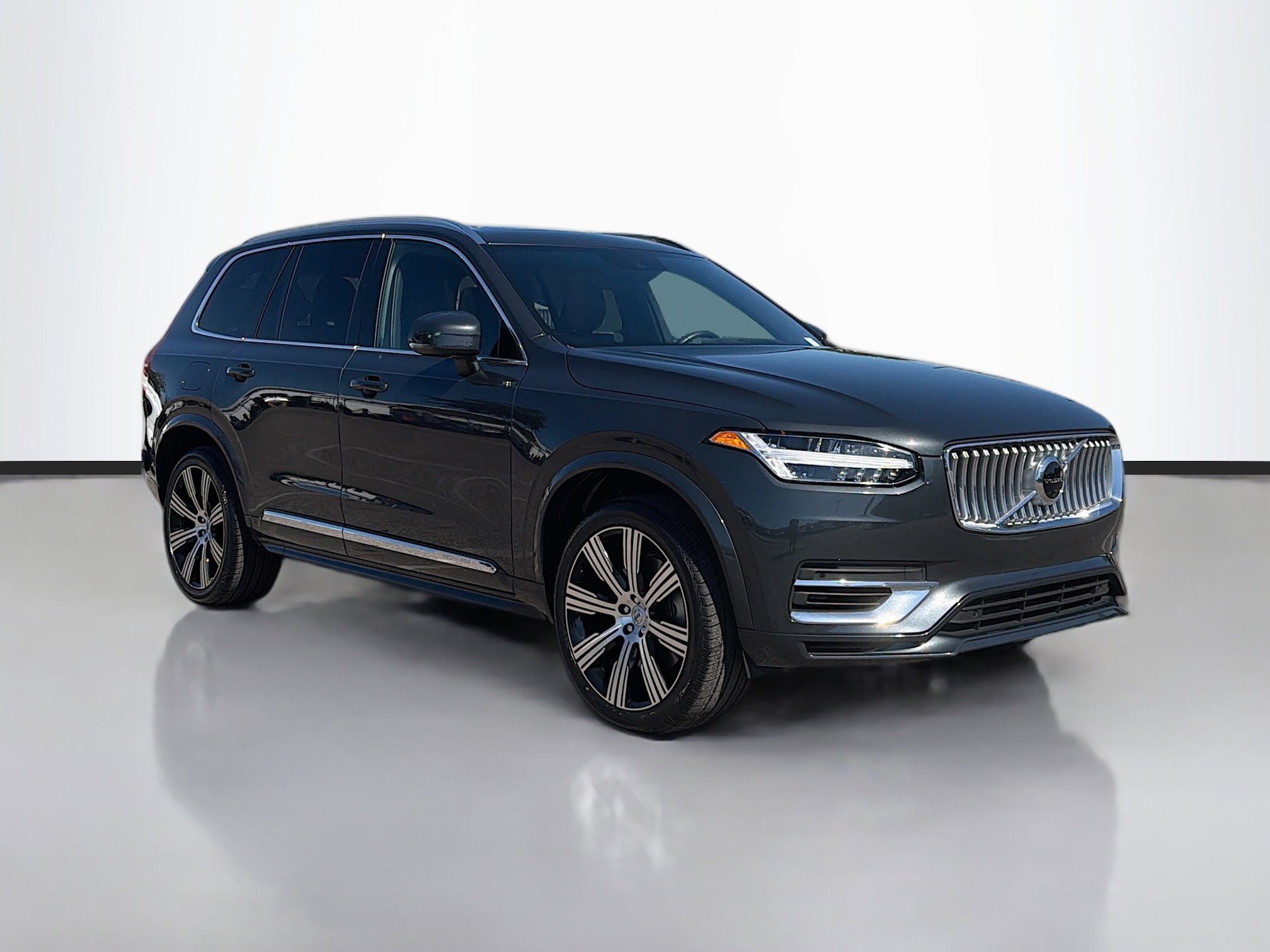 Used 2022 Volvo XC90 T8 Inscription Expression w/ Advanced Package