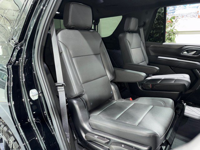Used 2022 Chevrolet Tahoe Z71 w/ Luxury Package AWD/4WD image 58