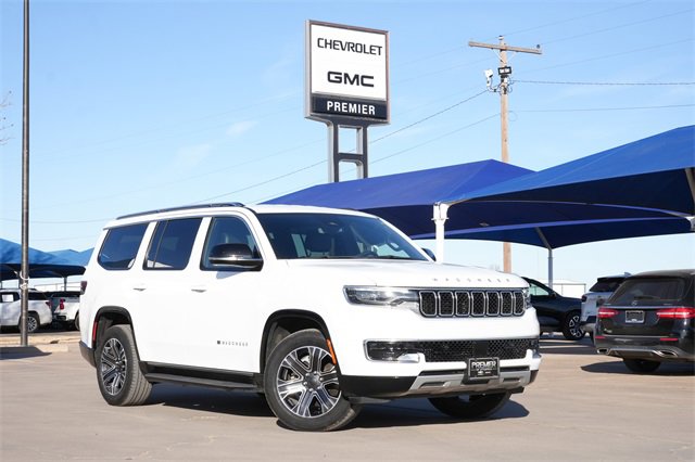 Used 2024 Jeep Wagoneer Series II image 1
