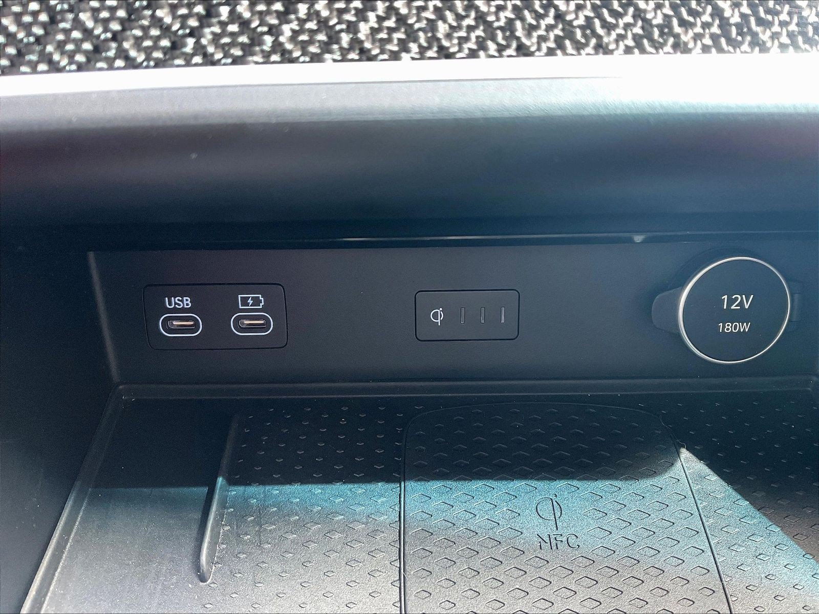 Used 2026 Genesis GV80 3.5T e-SC AWD/4WD image 16