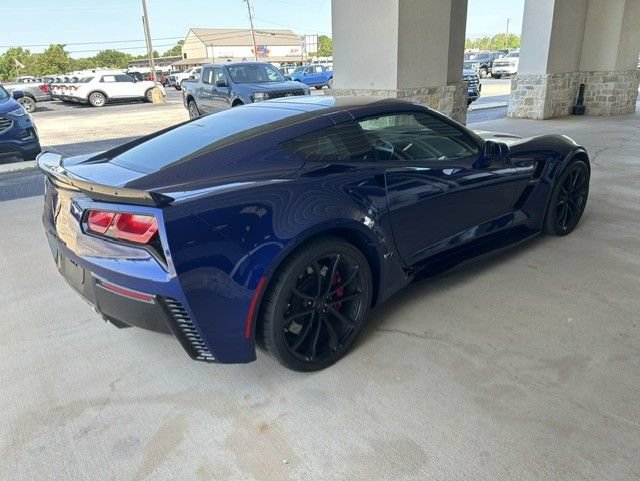 Used 2018 Chevrolet Corvette Grand Sport RWD image 3