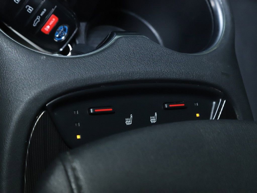 Used 2022 Toyota Venza XLE AWD/4WD image 28