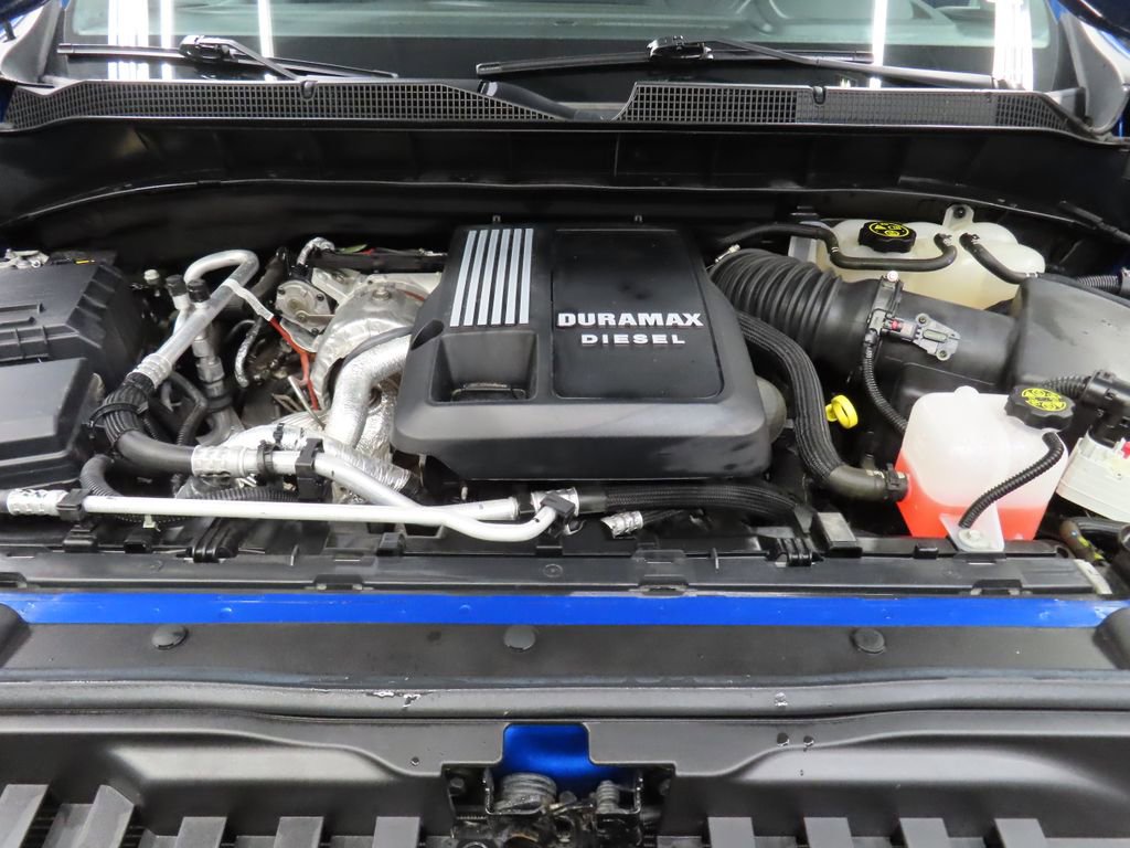 Used 2024 Chevrolet Silverado 1500 RST AWD/4WD image 33