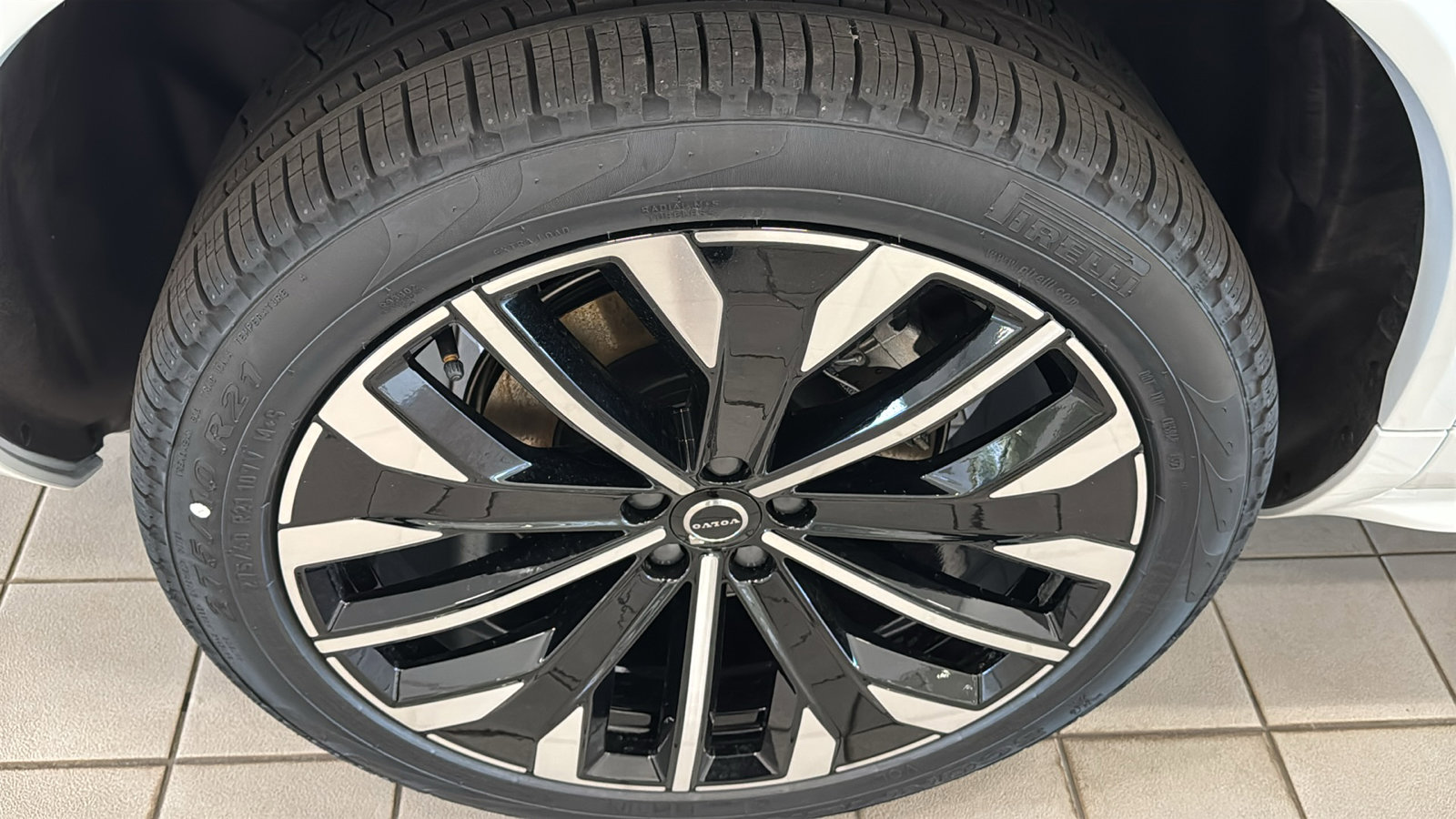 New 2026 Volvo XC90 T8 Ultra w/ Lounge Package AWD/4WD image 34