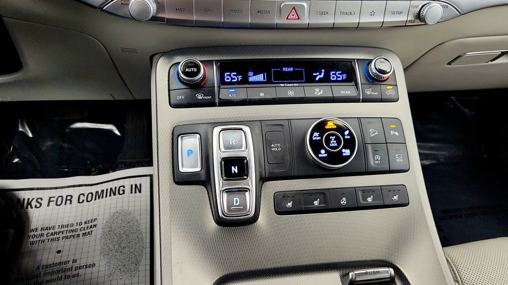 Used 2022 Hyundai Palisade Limited AWD/4WD image 17
