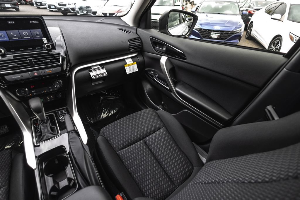 New 2026 Mitsubishi Eclipse Cross LE AWD/4WD image 21