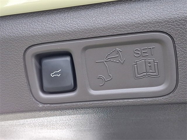 Used 2024 Lincoln Navigator Reserve image 28