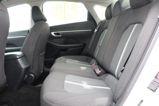 Used 2020 Hyundai Sonata SE FWD image 12