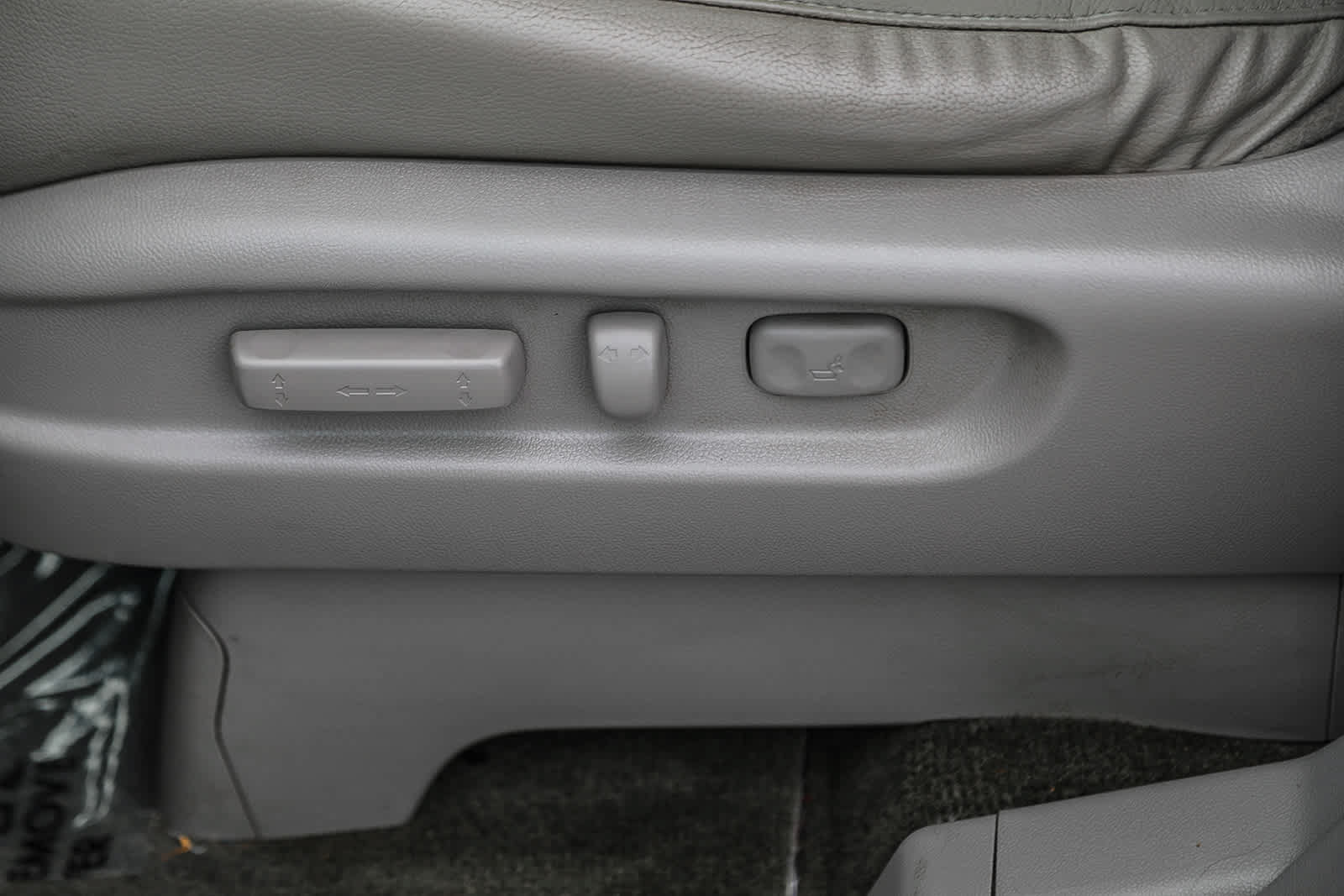 Used 2016 Honda Odyssey Touring Elite image 20