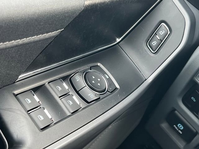 New 2025 Ford F150 Lightning XLT image 24