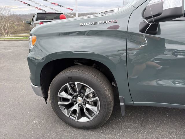 Used 2025 Chevrolet Silverado 1500 LT image 11
