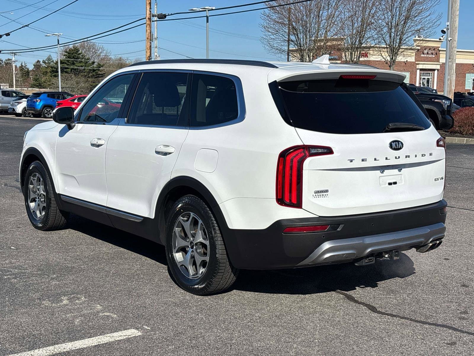Used 2020 Kia Telluride EX w/ Towing Package AWD/4WD image 5
