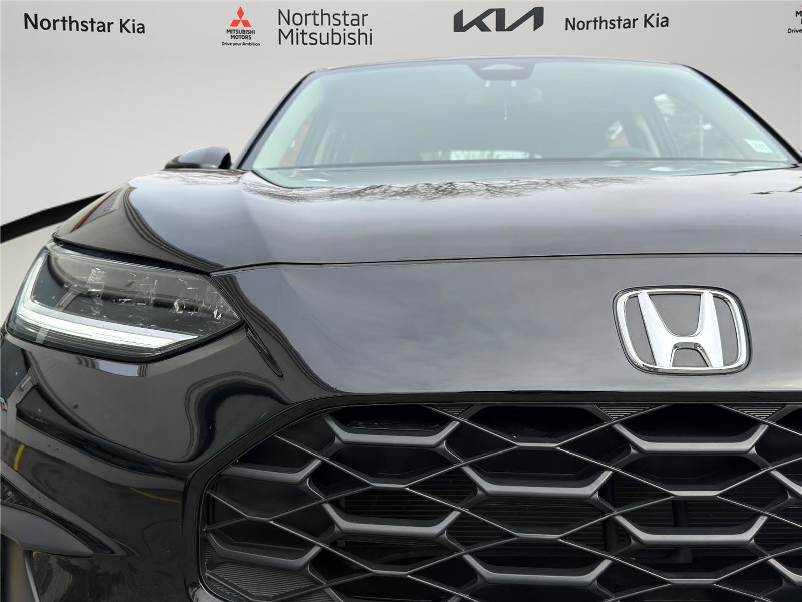 Used 2023 Honda HR-V LX image 27