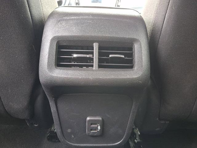Used 2023 Chevrolet Equinox LT image 11