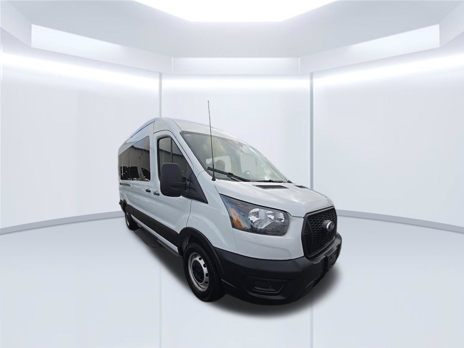 Used 2024 Ford Transit 350 XL RWD image 2