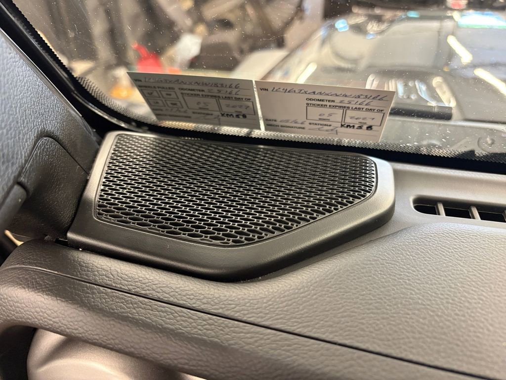Certified 2022 Jeep Wrangler Sport AWD/4WD image 32