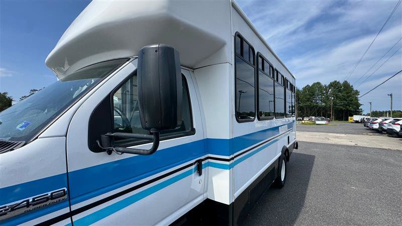 Used 2014 Ford E-450 and Econoline 450 Super Duty w/ Shuttle Bus Prep Package RWD image 13