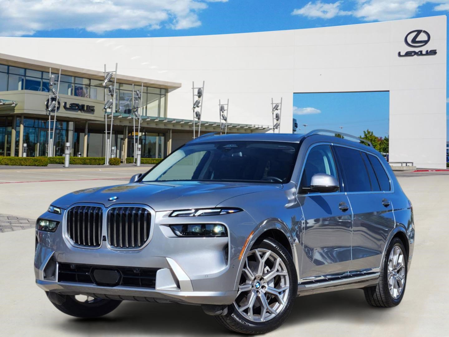 Used 2024 BMW X7 xDrive40i w/ Premium Package