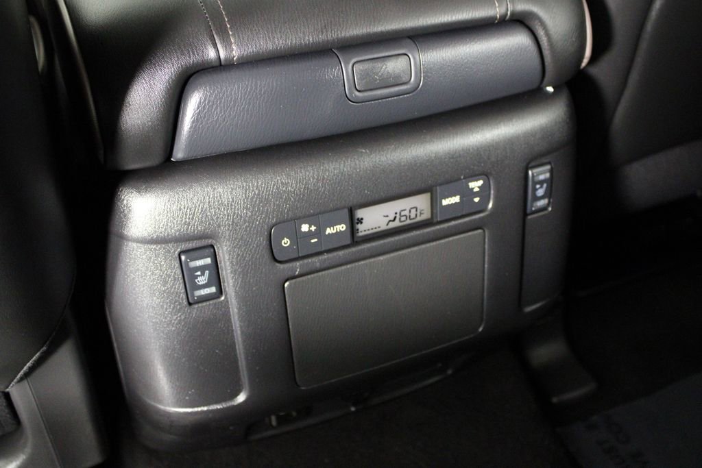 Certified 2022 Nissan Armada Platinum w/ Captain's Chairs Package image 26
