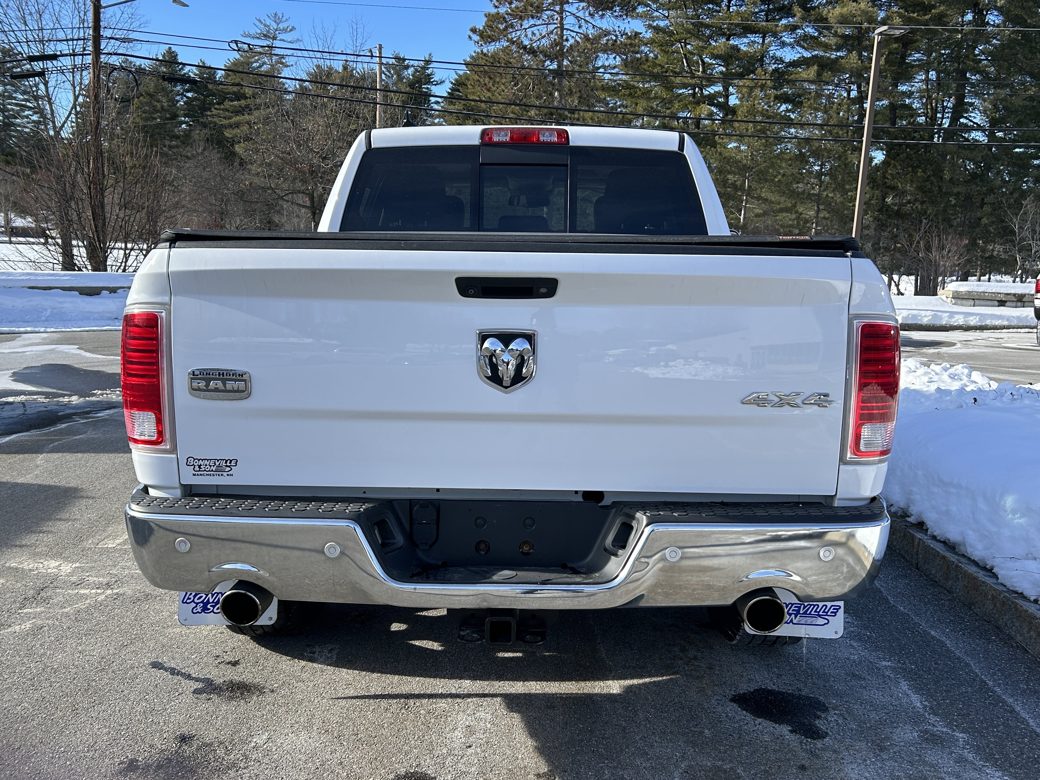 Used 2016 RAM 1500 Laramie Longhorn w/ Convenience Group image 9