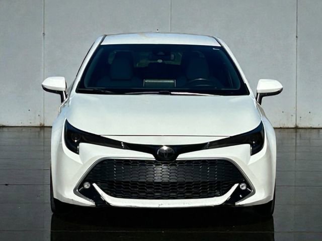 Used 2019 Toyota Corolla XSE FWD image 2
