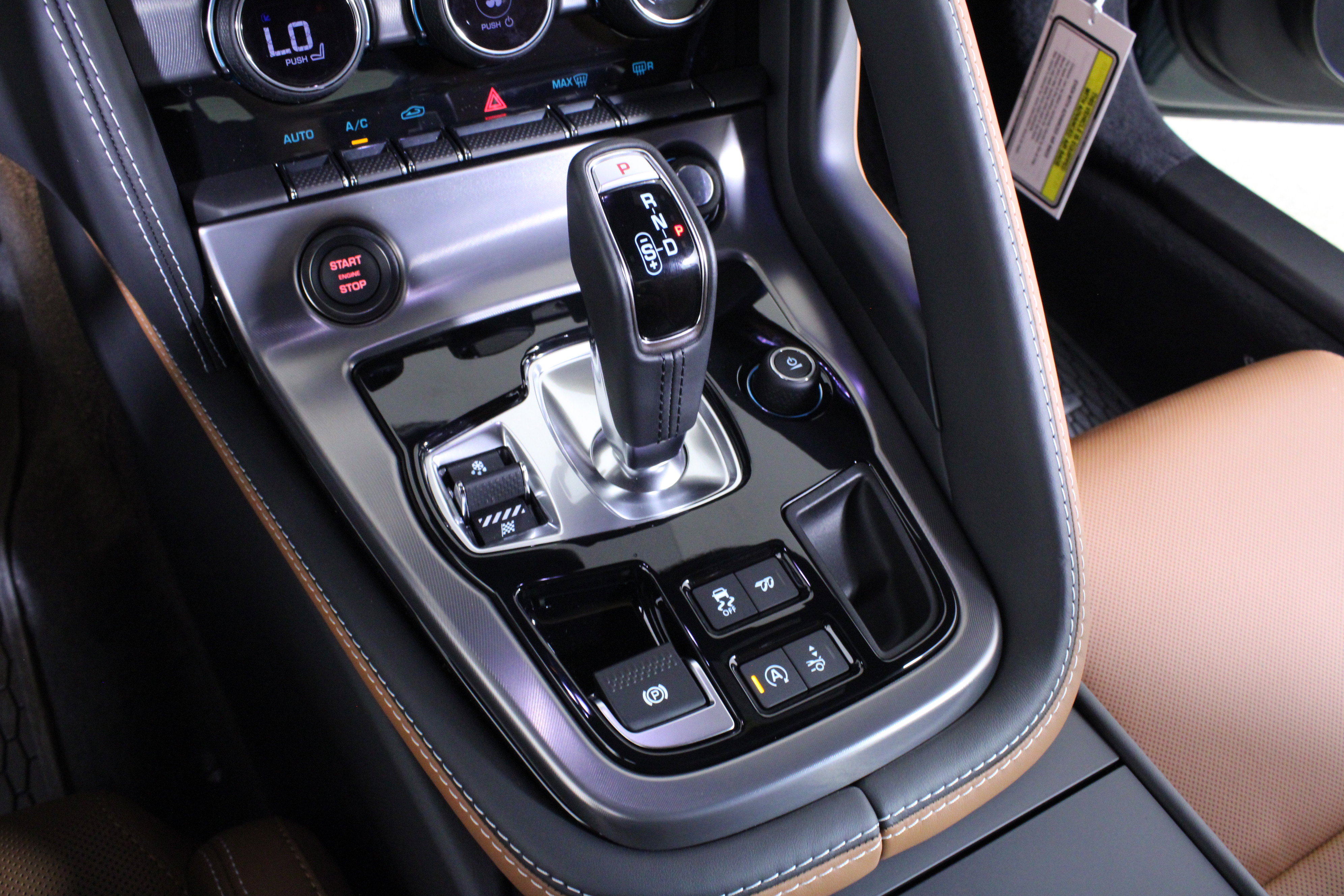 New 2024 Jaguar F-TYPE R image 30